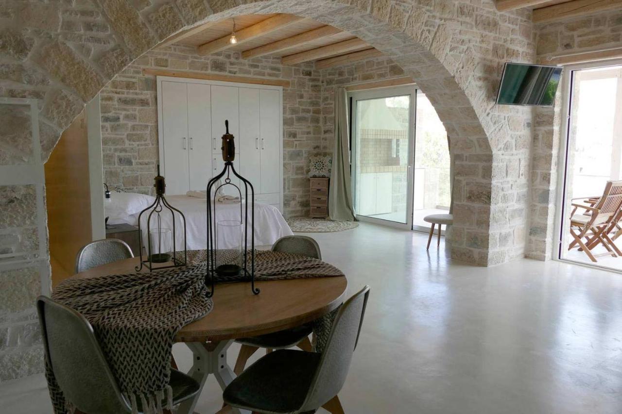 מטלה Villa Selini Luxury Apartment מראה חיצוני תמונה